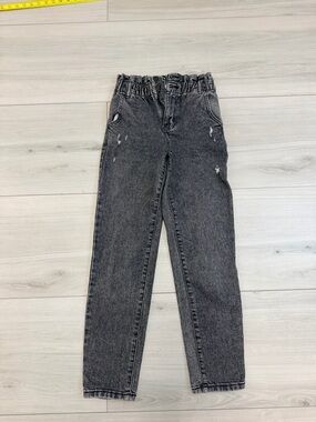 90s Black Wash High-Rise Paperbag Jean Sz 0/24 Mom Jeans Distressed